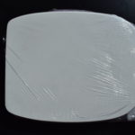 Sedile per vaso Fleo Dolomite colore bianco in RPC ( resina poliestere colato)